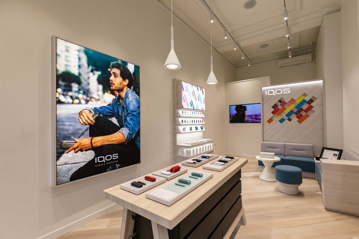 Interior Design of IQOS store in Newmarket